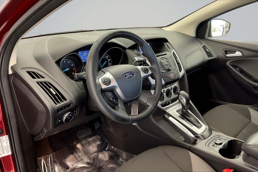 Thumbnail: 2014 Ford Focus - 12
