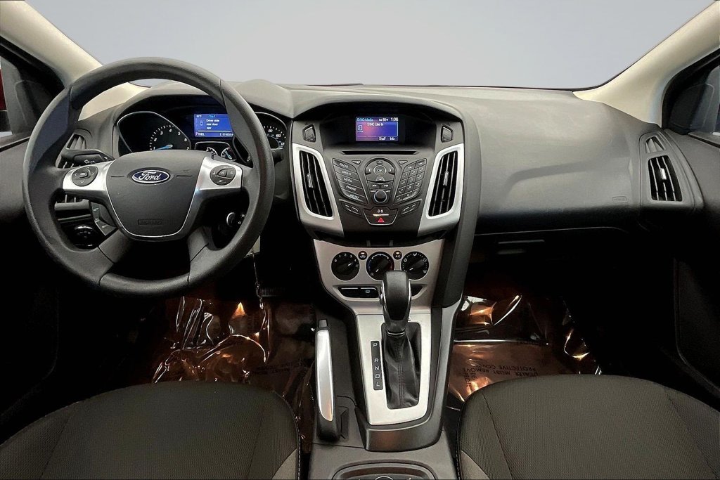 Thumbnail: 2014 Ford Focus - 13
