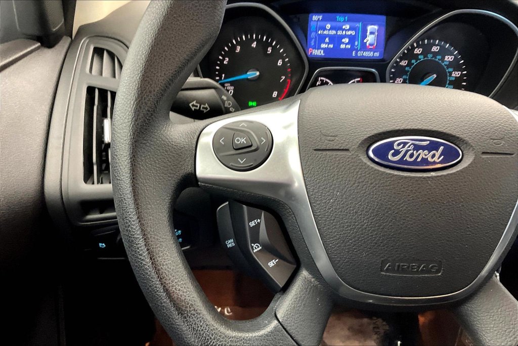 Thumbnail: 2014 Ford Focus - 25