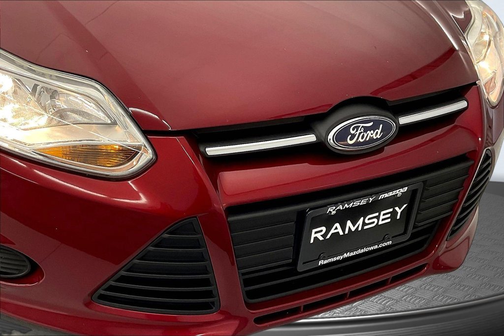 Thumbnail: 2014 Ford Focus - 31