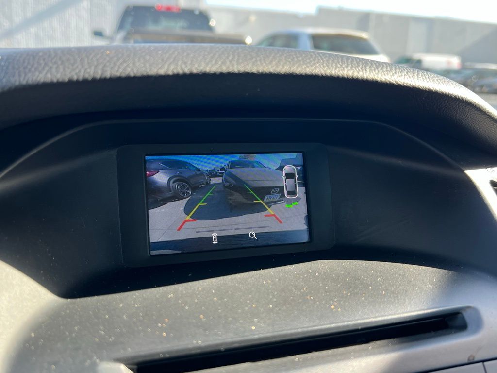 Thumbnail: 2015 Ford Focus - 32