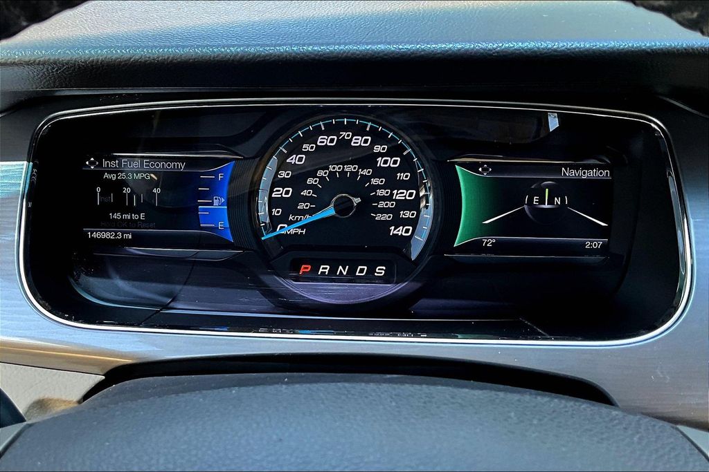 Thumbnail: 2014 Ford Taurus - 16