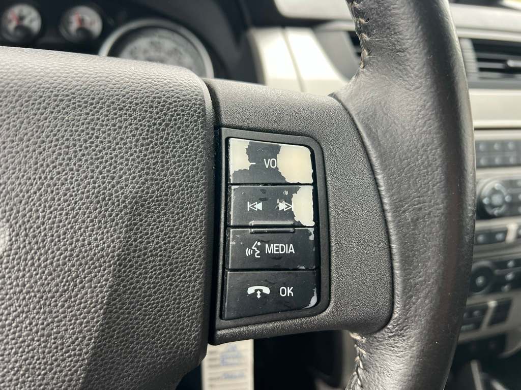 Thumbnail: 2009 Ford Focus - 35