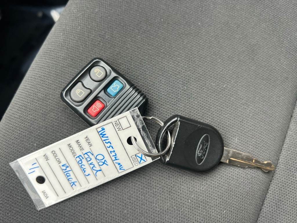 Thumbnail: 2009 Ford Focus - 40