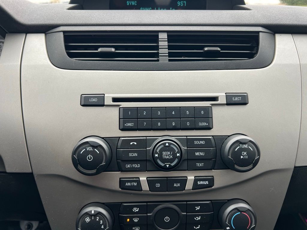 Thumbnail: 2009 Ford Focus - 36