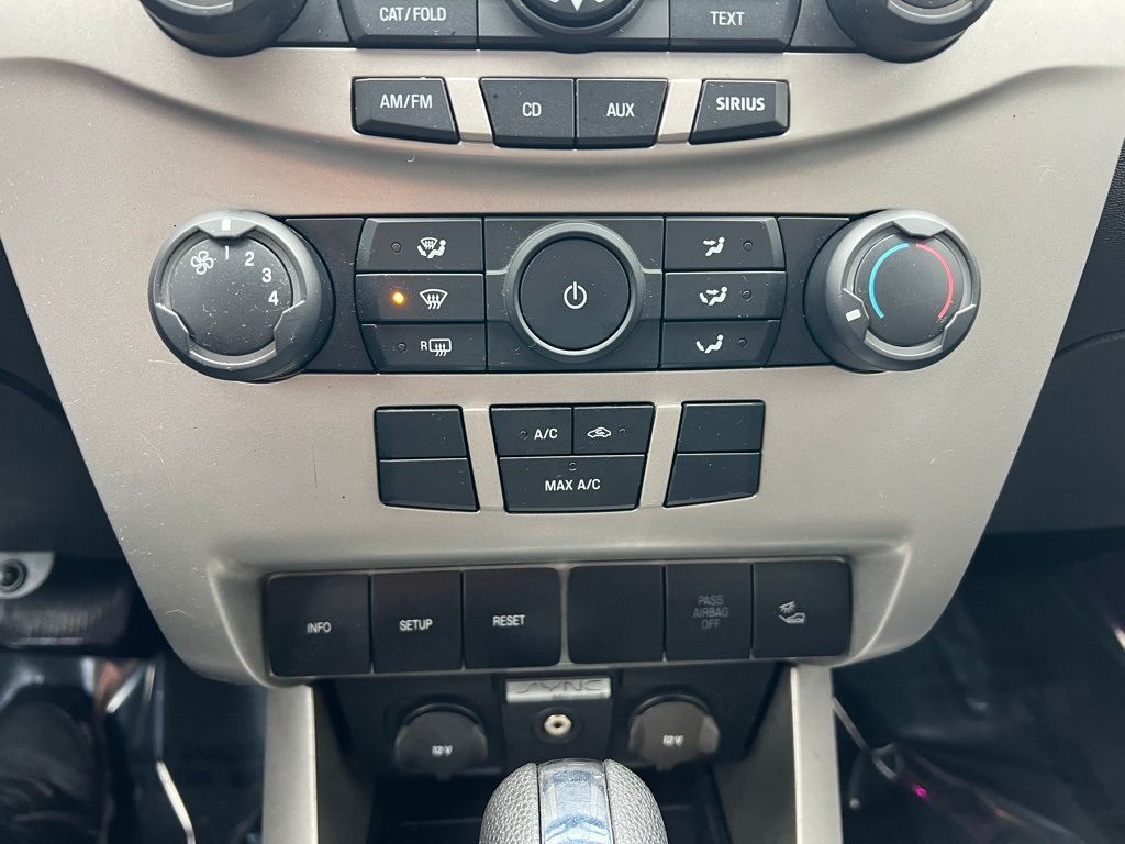 Thumbnail: 2009 Ford Focus - 37