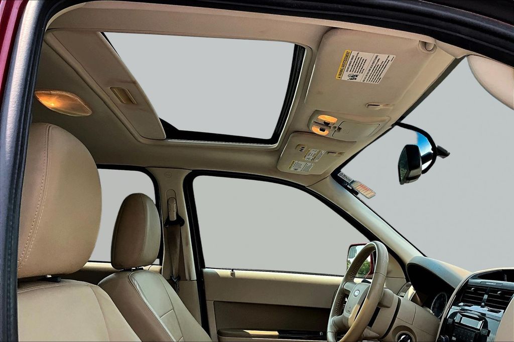 Thumbnail: 2011 Ford Escape - 23