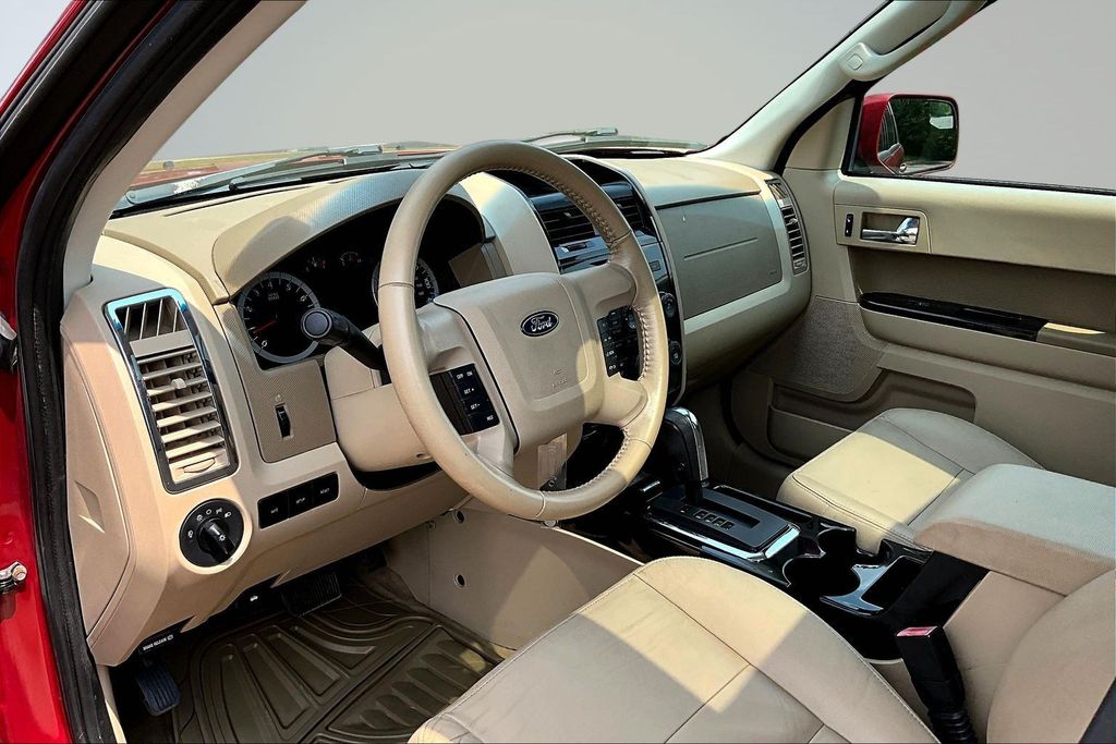 Thumbnail: 2011 Ford Escape - 13