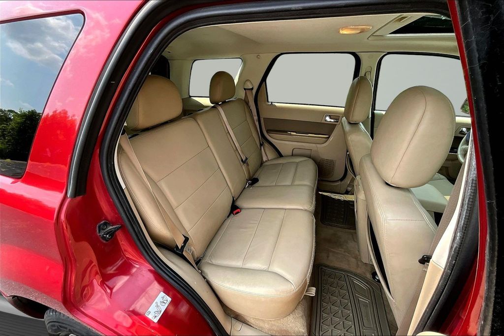 Thumbnail: 2011 Ford Escape - 30