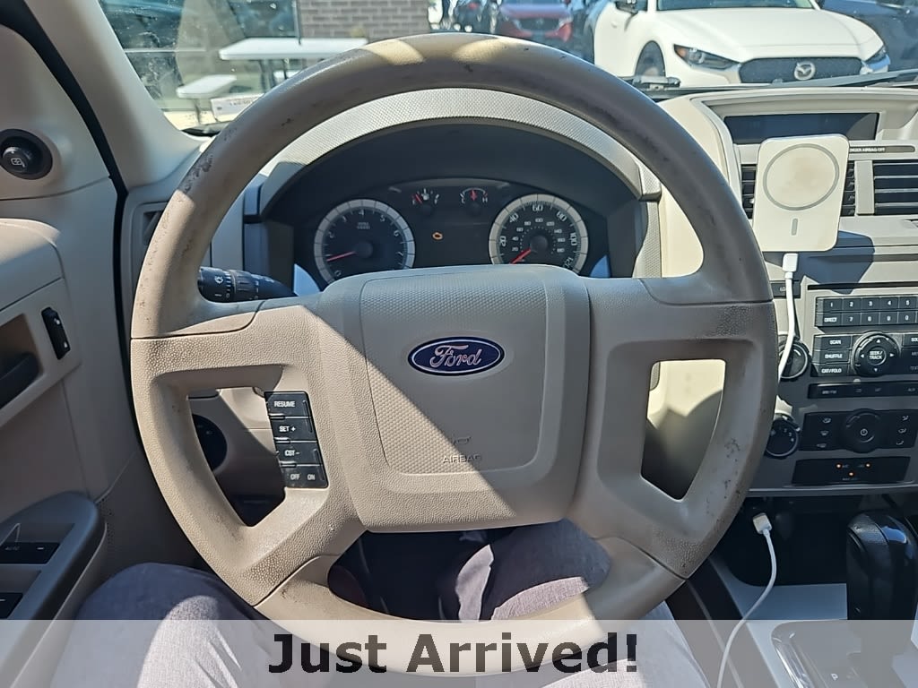 Thumbnail: 2008 Ford Escape - 2