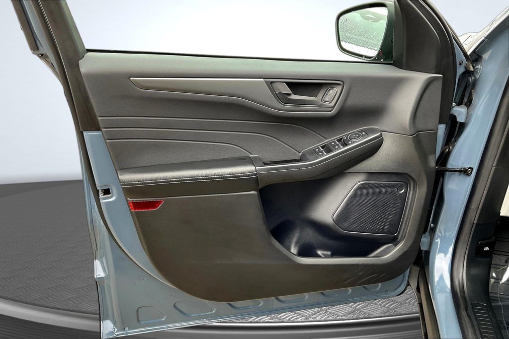 Thumbnail: 2024 Ford Escape - 23