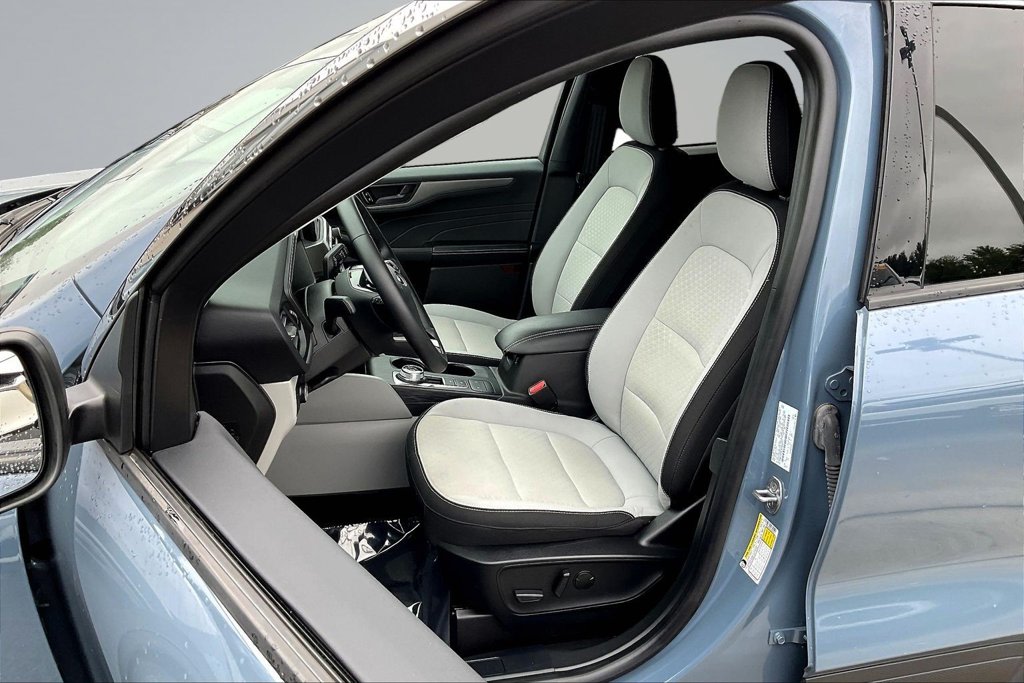 Thumbnail: 2024 Ford Escape - 11