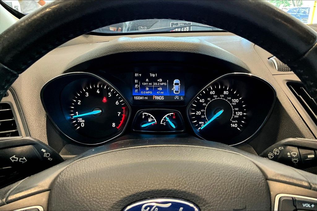 Thumbnail: 2019 Ford Escape - 15