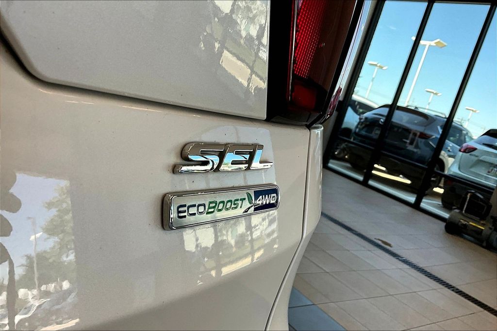 Thumbnail: 2019 Ford Escape - 35