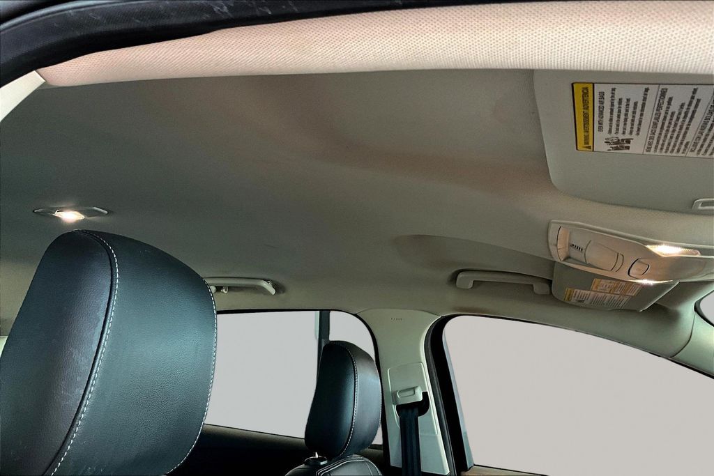Thumbnail: 2019 Ford Escape - 22