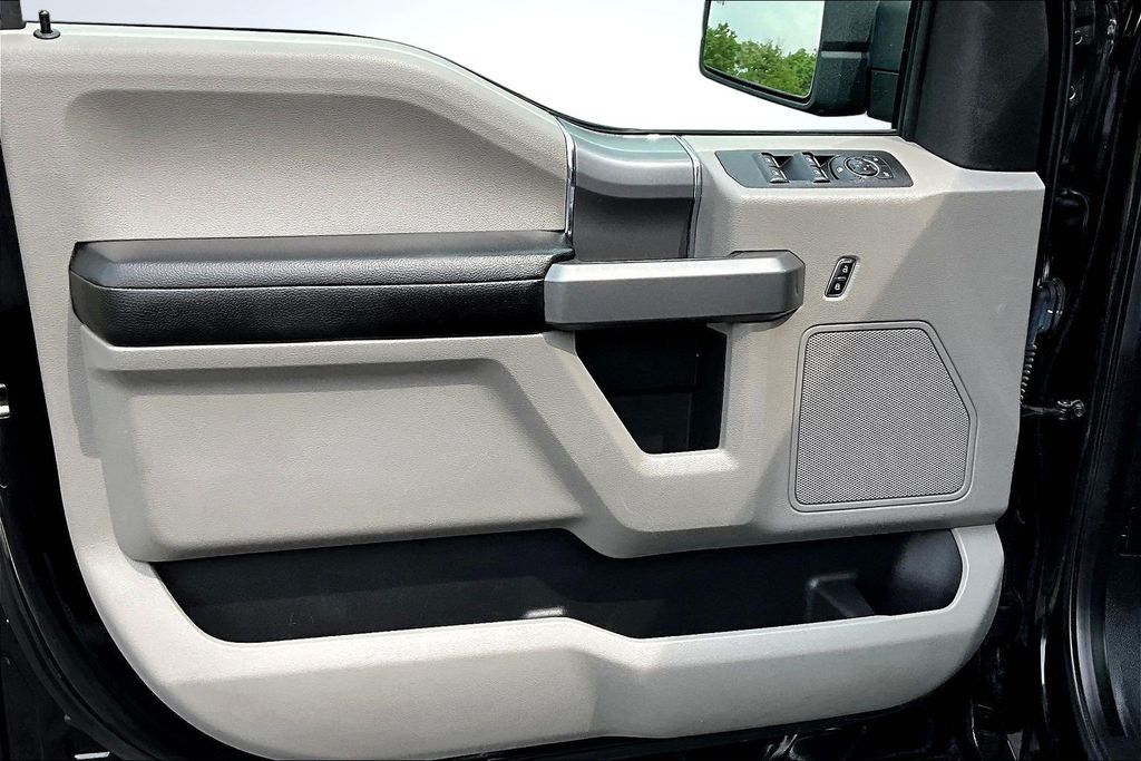 Thumbnail: 2018 Ford F-150 - 24