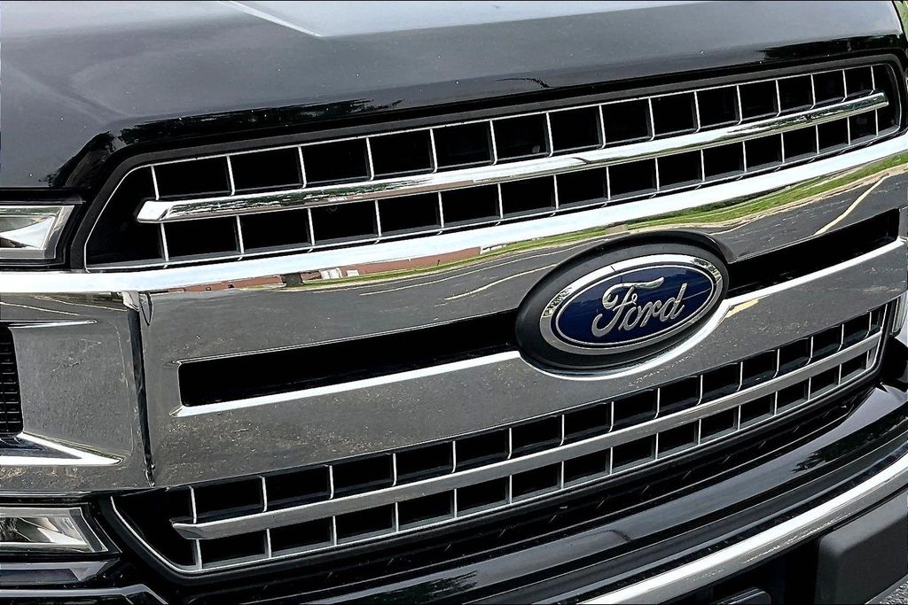Thumbnail: 2018 Ford F-150 - 33