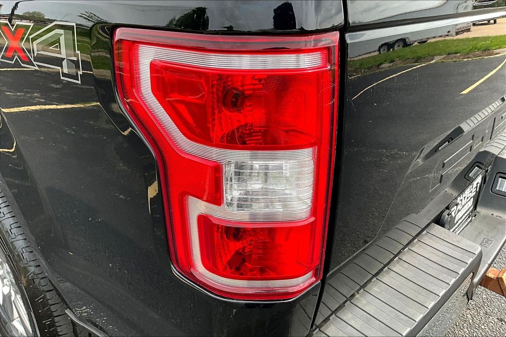 Thumbnail: 2018 Ford F-150 - 35