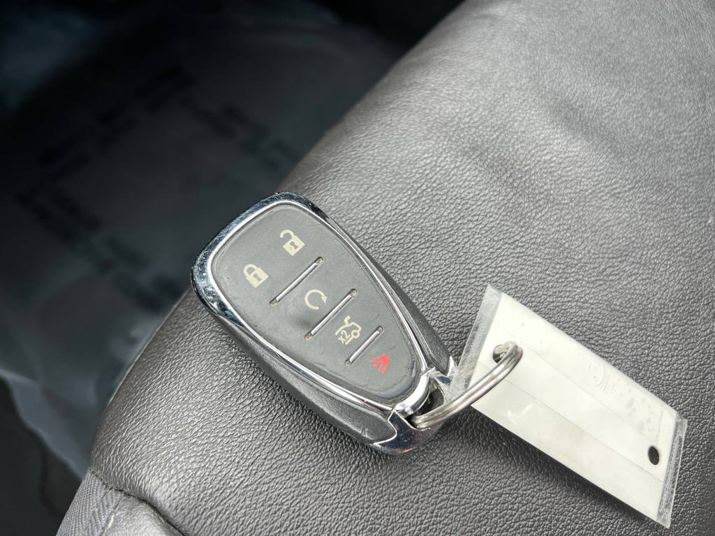 Thumbnail: 2016 Chevrolet Cruze - 16