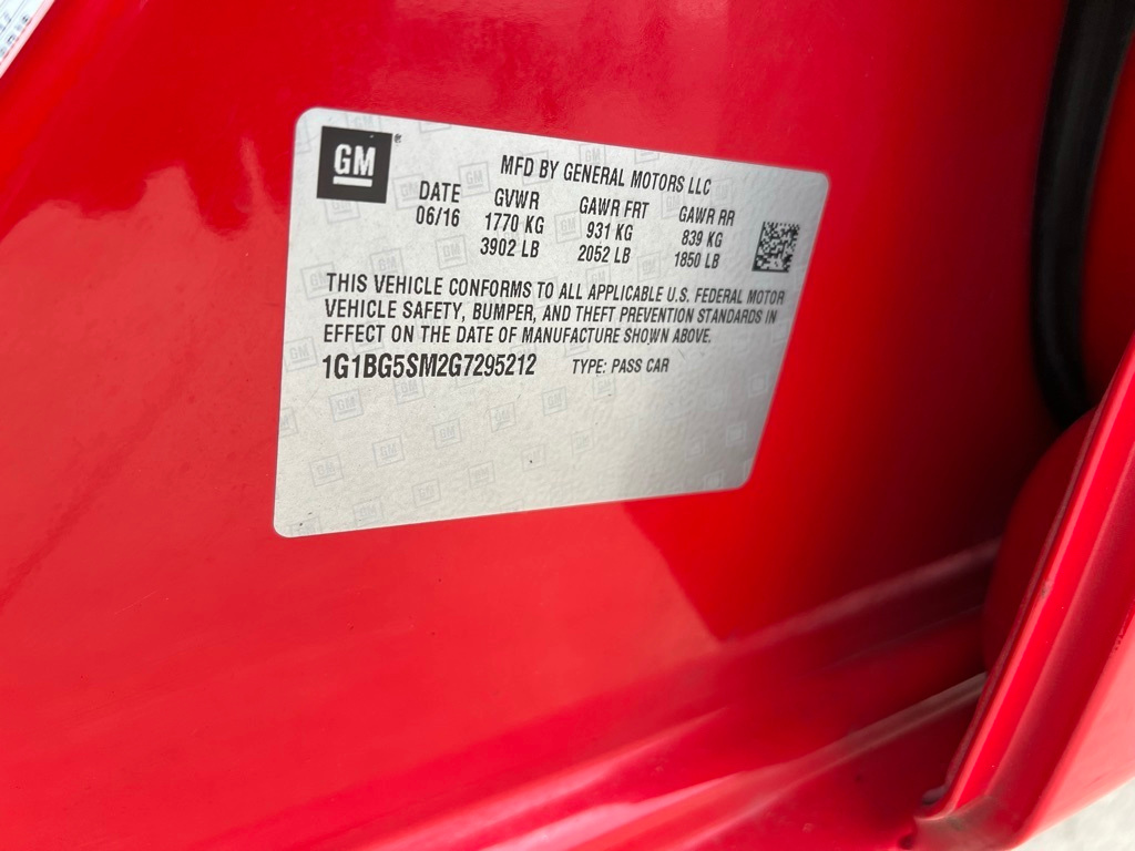 Thumbnail: 2016 Chevrolet Cruze - 17