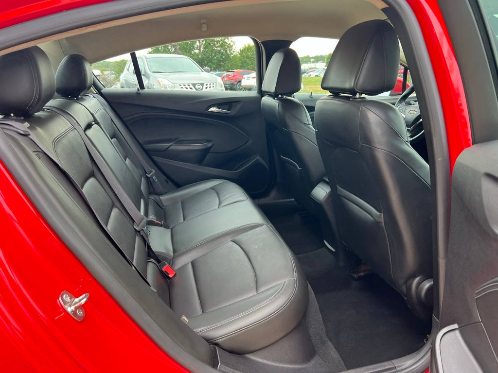 Thumbnail: 2016 Chevrolet Cruze - 24