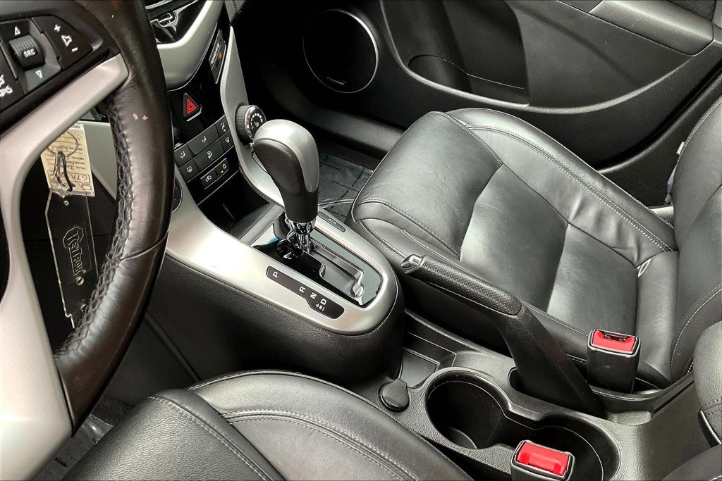 Thumbnail: 2016 Chevrolet Cruze - 14