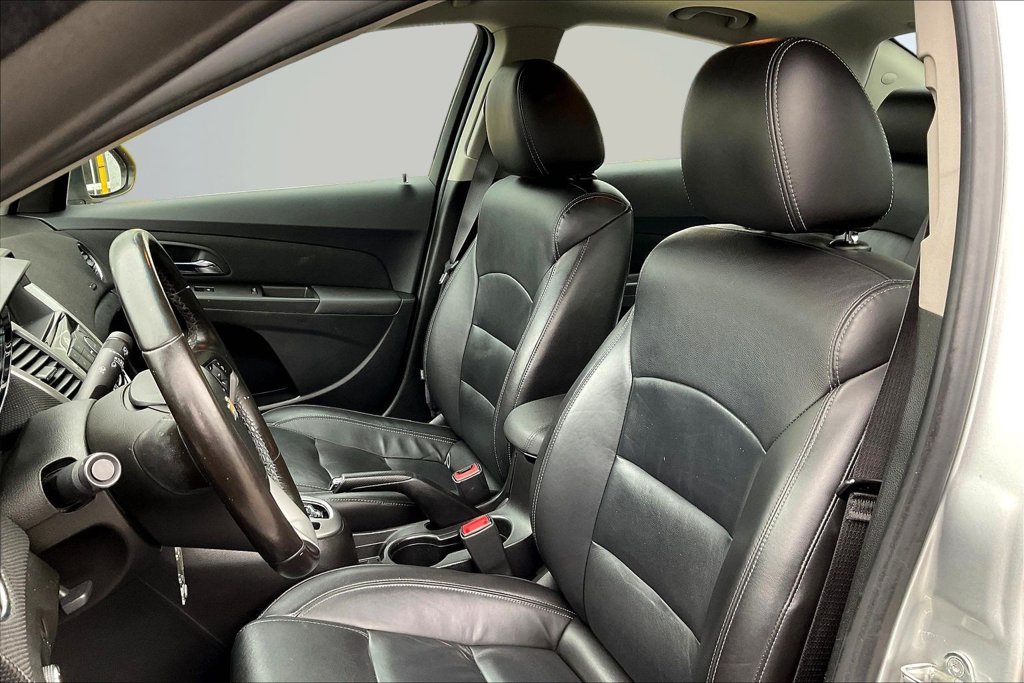 Thumbnail: 2016 Chevrolet Cruze - 28