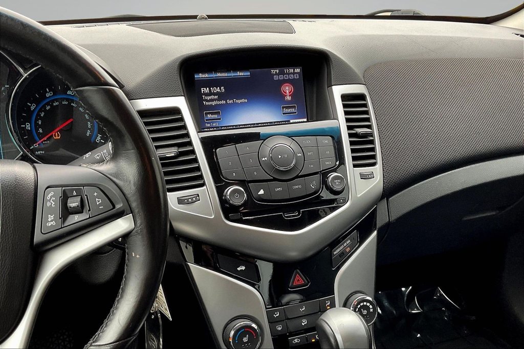 Thumbnail: 2016 Chevrolet Cruze - 13