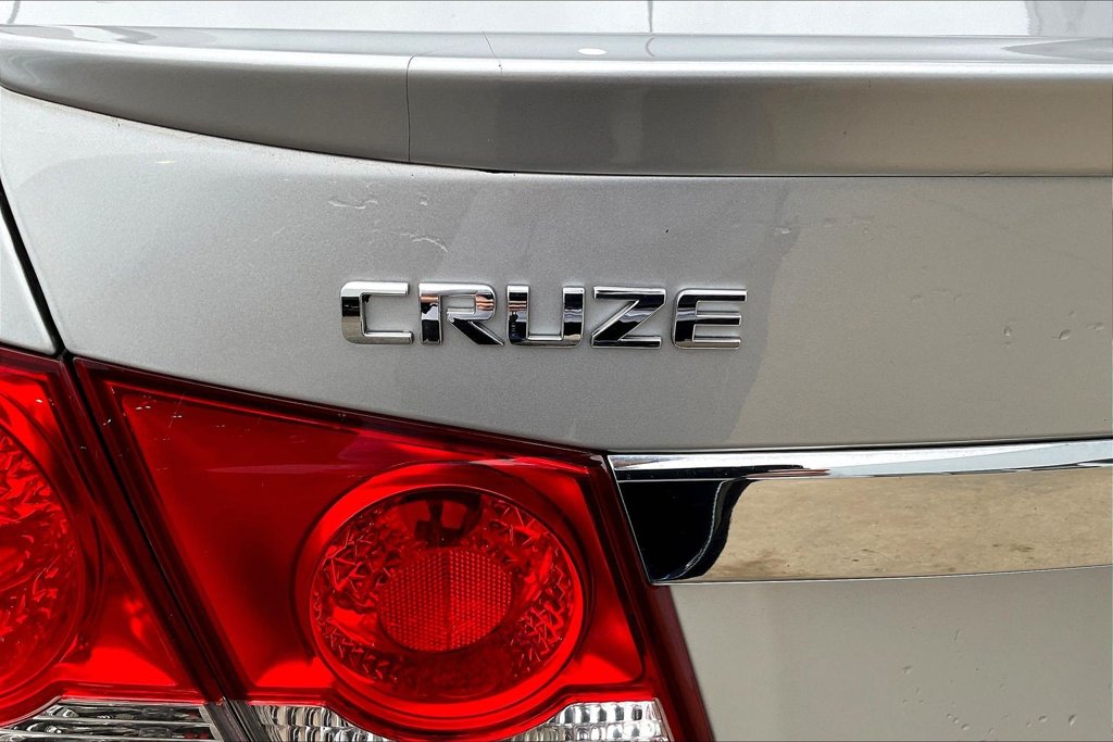 Thumbnail: 2016 Chevrolet Cruze - 5