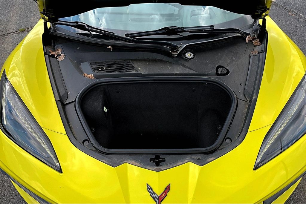 Thumbnail: 2020 Chevrolet Corvette - 22