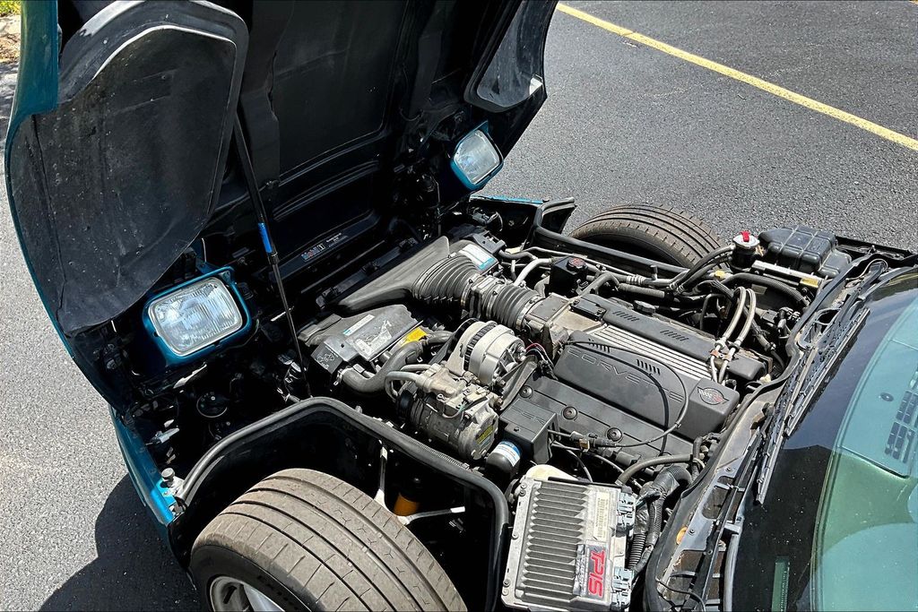 Thumbnail: 1994 Chevrolet Corvette - 28