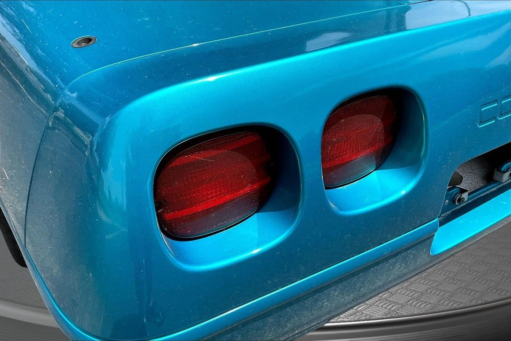 Thumbnail: 1994 Chevrolet Corvette - 27