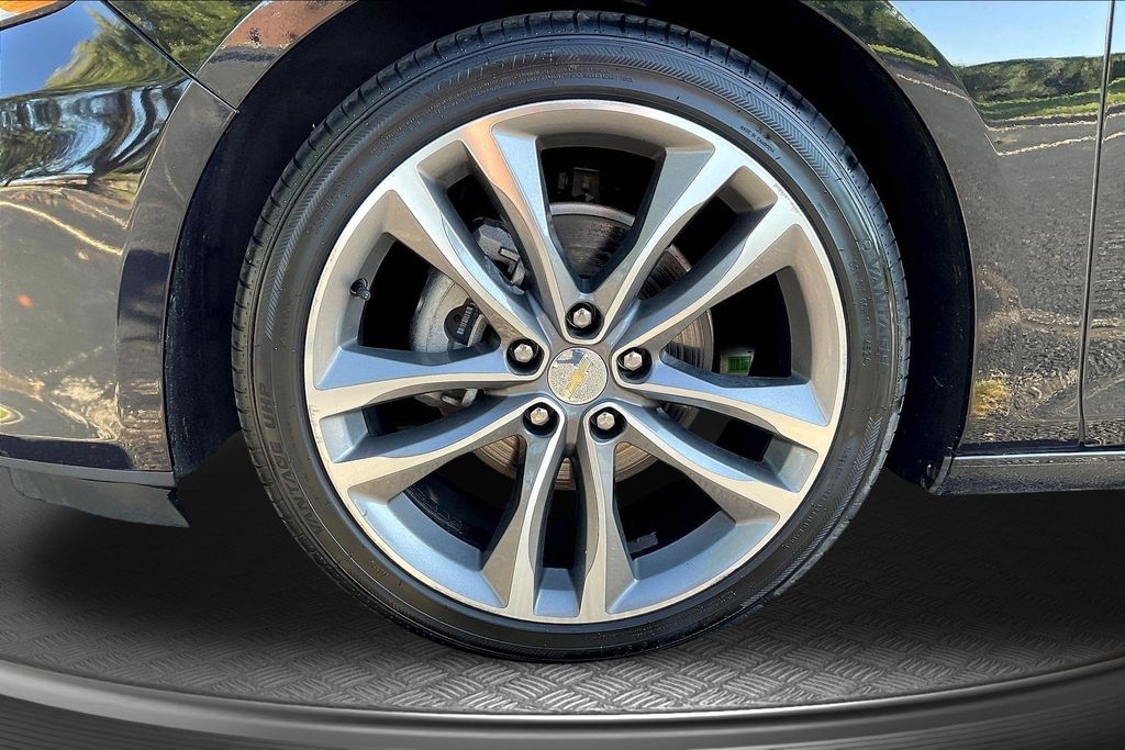 Thumbnail: 2024 Chevrolet Malibu - 7