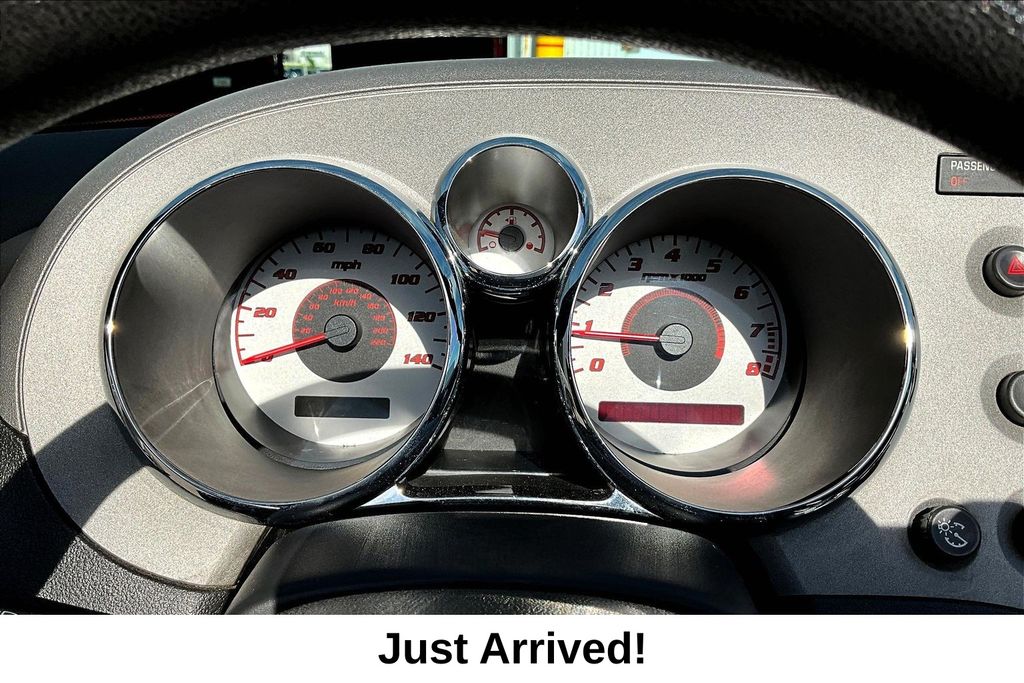 Thumbnail: 2008 Pontiac Solstice - 22