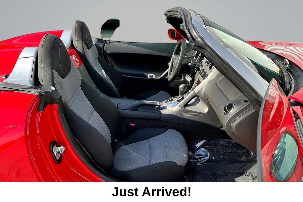 Thumbnail: 2008 Pontiac Solstice - 9
