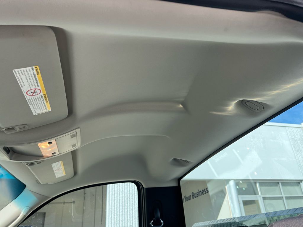 Thumbnail: 2011 Chevrolet Silverado 2500 - 37