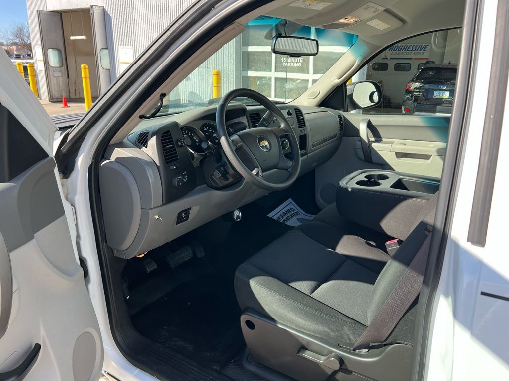 Thumbnail: 2011 Chevrolet Silverado 2500 - 2