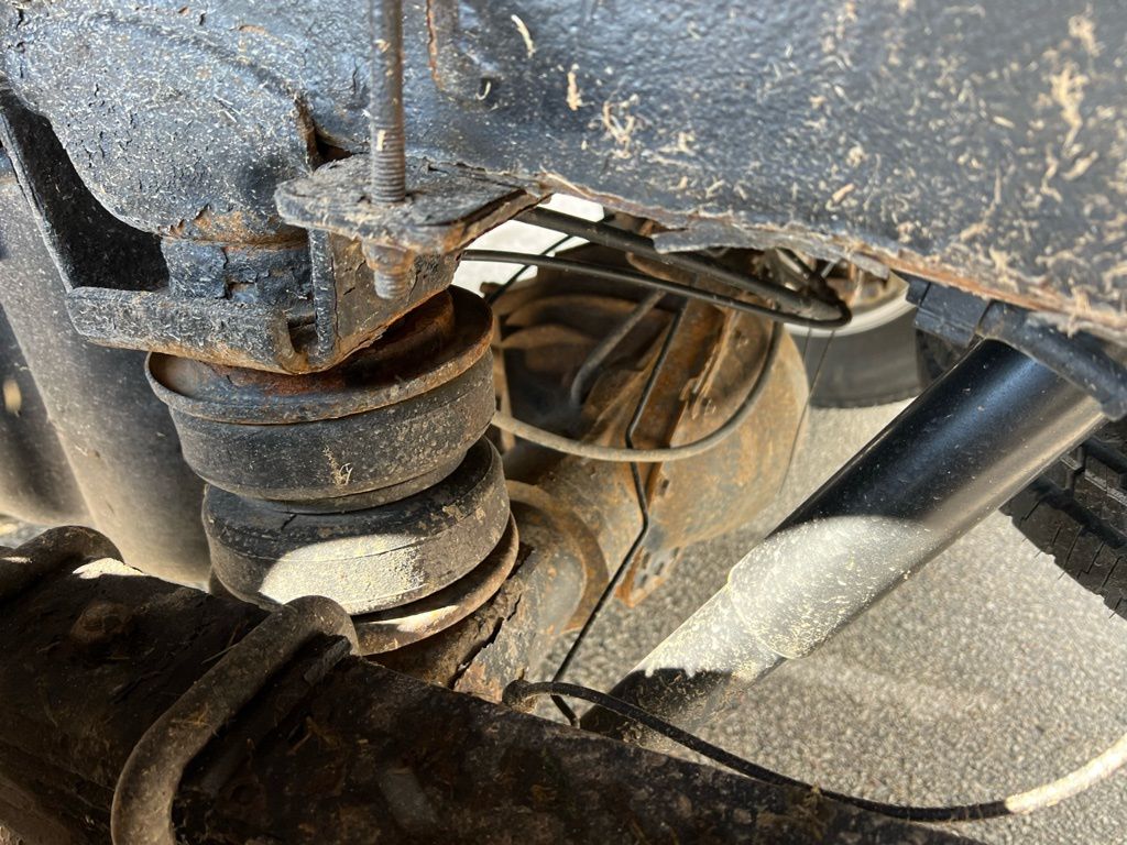 Thumbnail: 2011 Chevrolet Silverado 2500 - 27