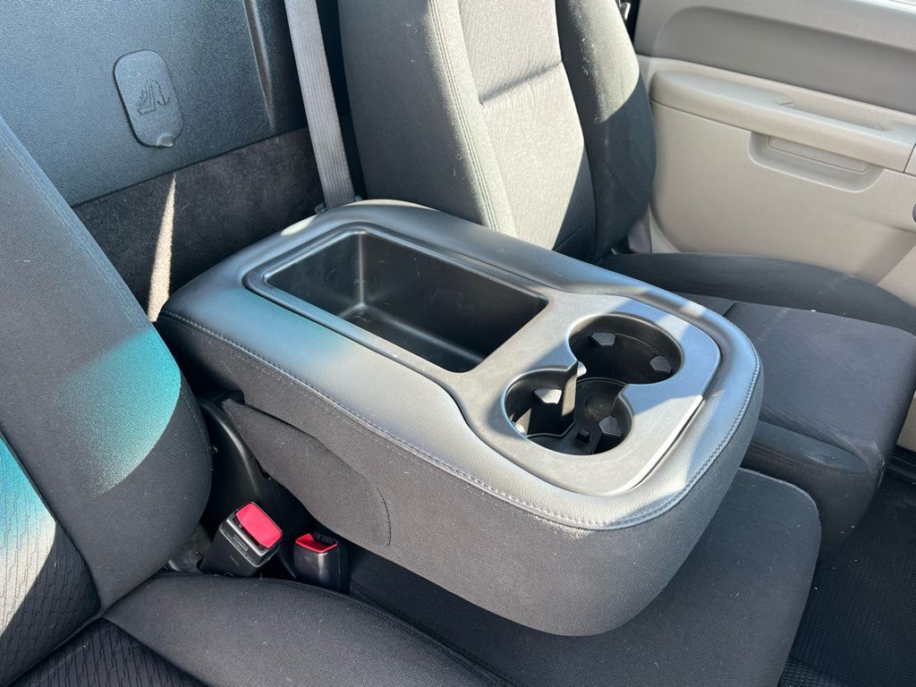 Thumbnail: 2011 Chevrolet Silverado 2500 - 36