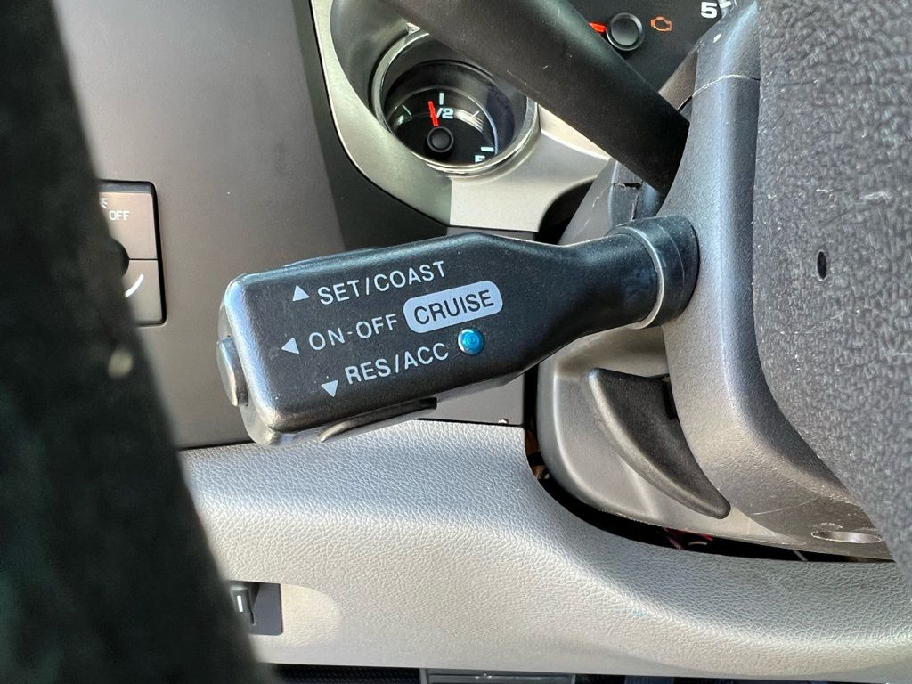 Thumbnail: 2011 Chevrolet Silverado 2500 - 33