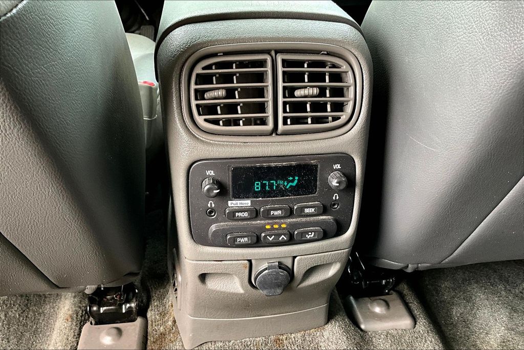 Thumbnail: 2002 Chevrolet TrailBlazer - 31