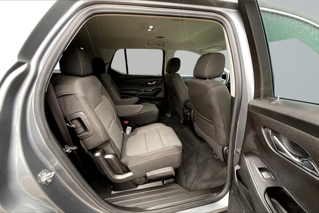 Thumbnail: 2019 Chevrolet Traverse - 31