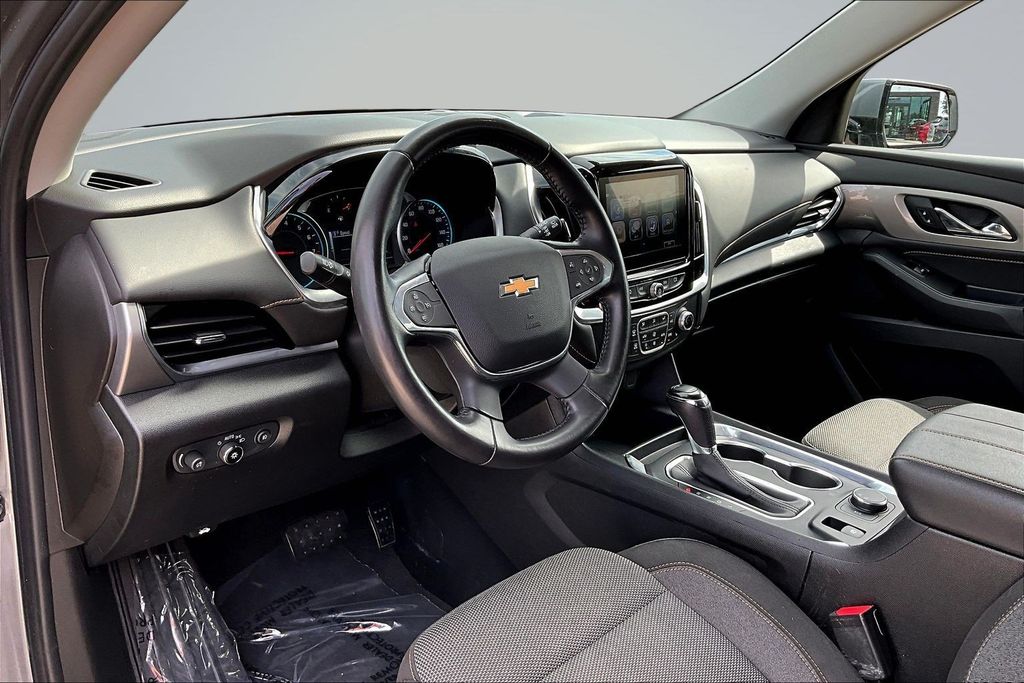 Thumbnail: 2019 Chevrolet Traverse - 13