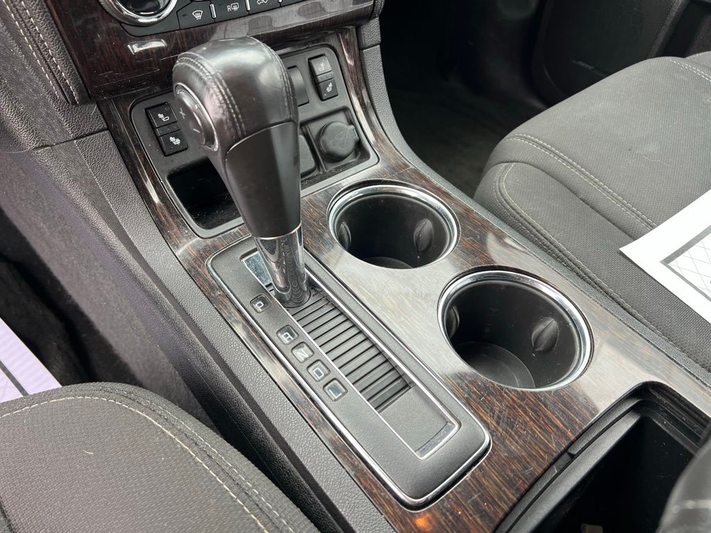 Thumbnail: 2015 Chevrolet Traverse - 12