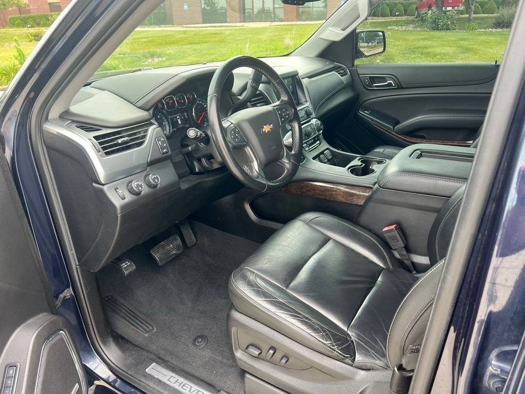 Thumbnail: 2019 Chevrolet Tahoe - 9