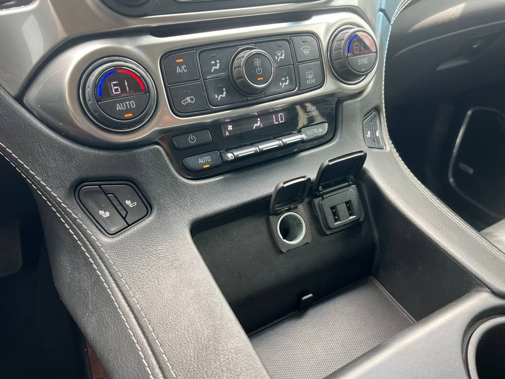 Thumbnail: 2019 Chevrolet Tahoe - 36