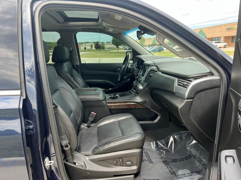 Thumbnail: 2019 Chevrolet Tahoe - 27