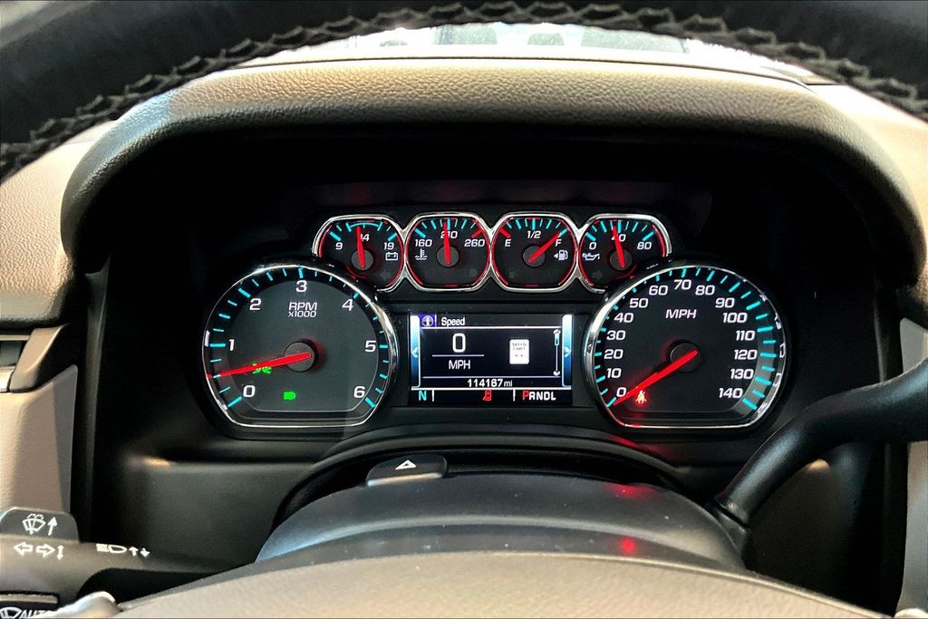 Thumbnail: 2019 Chevrolet Tahoe - 15
