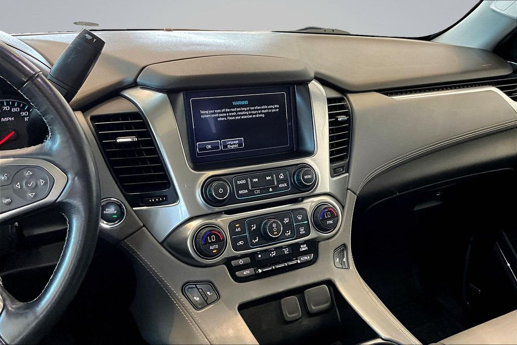 Thumbnail: 2019 Chevrolet Tahoe - 13