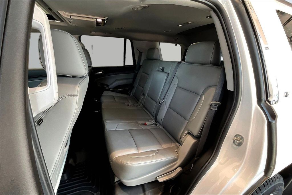 Thumbnail: 2019 Chevrolet Tahoe - 11